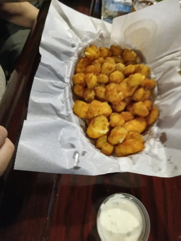 Spicy Cheese Curds with Ranch